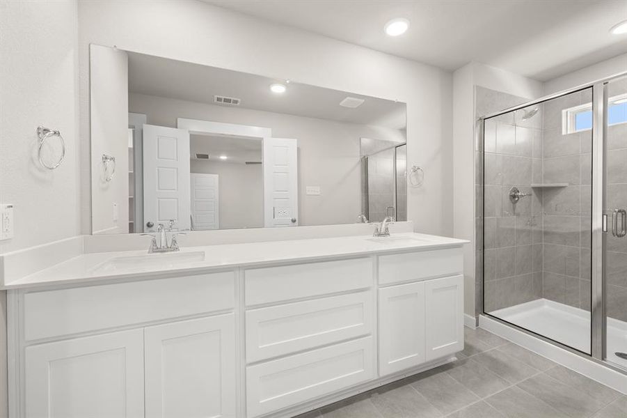 232 Wagon Spoke- Primary Suite-3