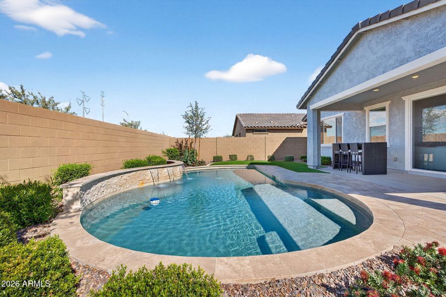 46-web-or-mls-75S 83rd Cir