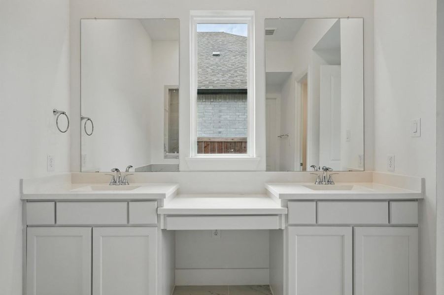 Furnished interior view inside a new home in Riceland: 65ft. lots, Mont Belvieu (Image 4).