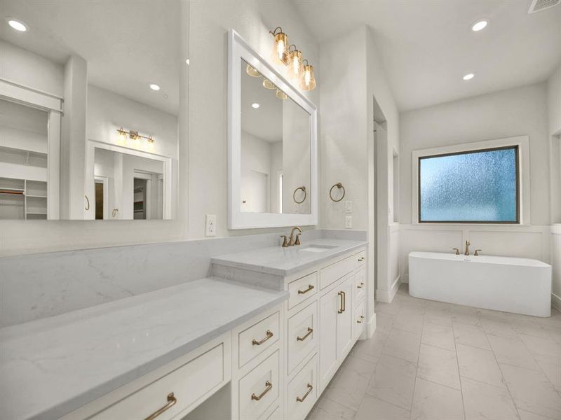 Furnished interior view inside a new home in , Fort Worth (Image 14).