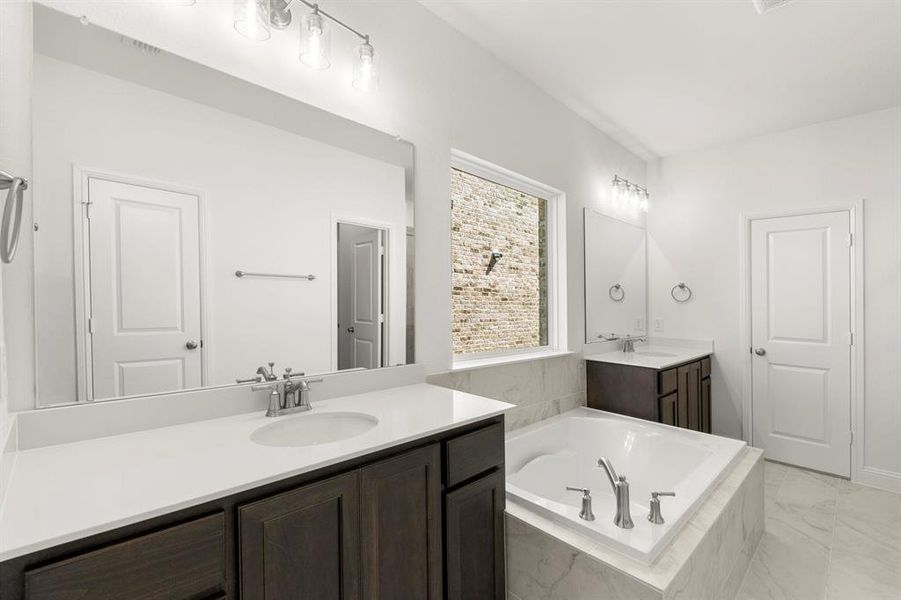 16. 5705 Burford - Bath (2)