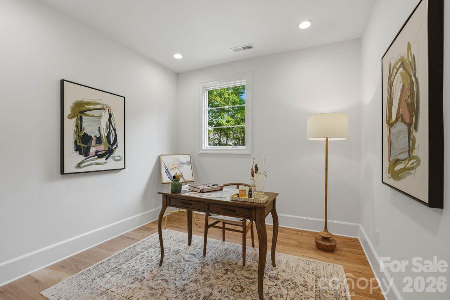 Craft Room or Extra Office