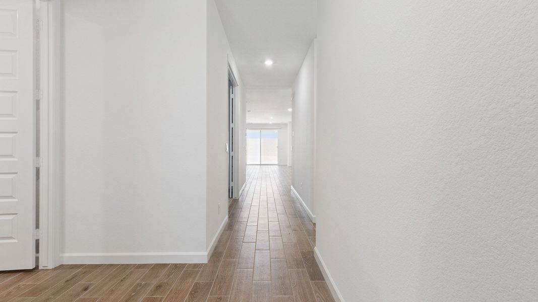 Spacious, unfurnished interior of a new home in Zanjero Pass, Waddell (Image 13).