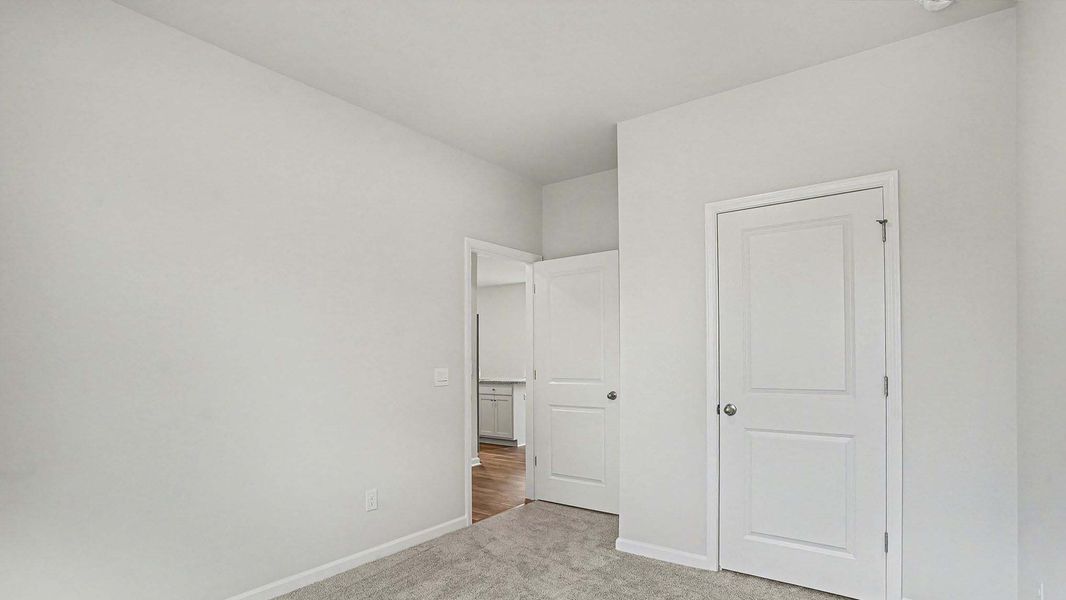 Spacious, unfurnished interior of a new home in Southshore Bay, Sunset Beach (Image 12).