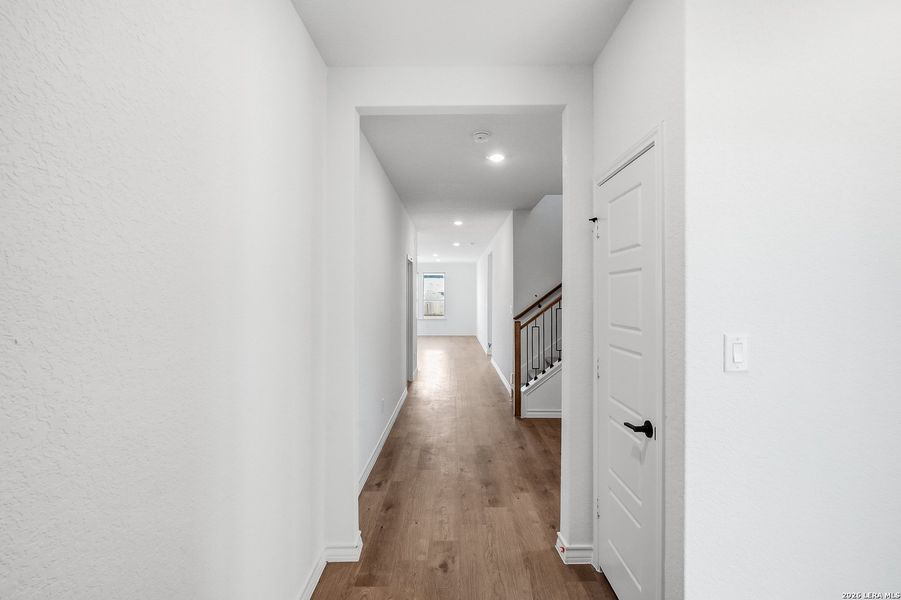 Spacious, unfurnished interior of a new home in Dove Song, Marion (Image 19).