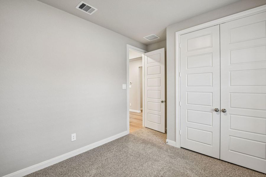 Spacious, unfurnished interior of a new home in , Montgomery (Image 22).