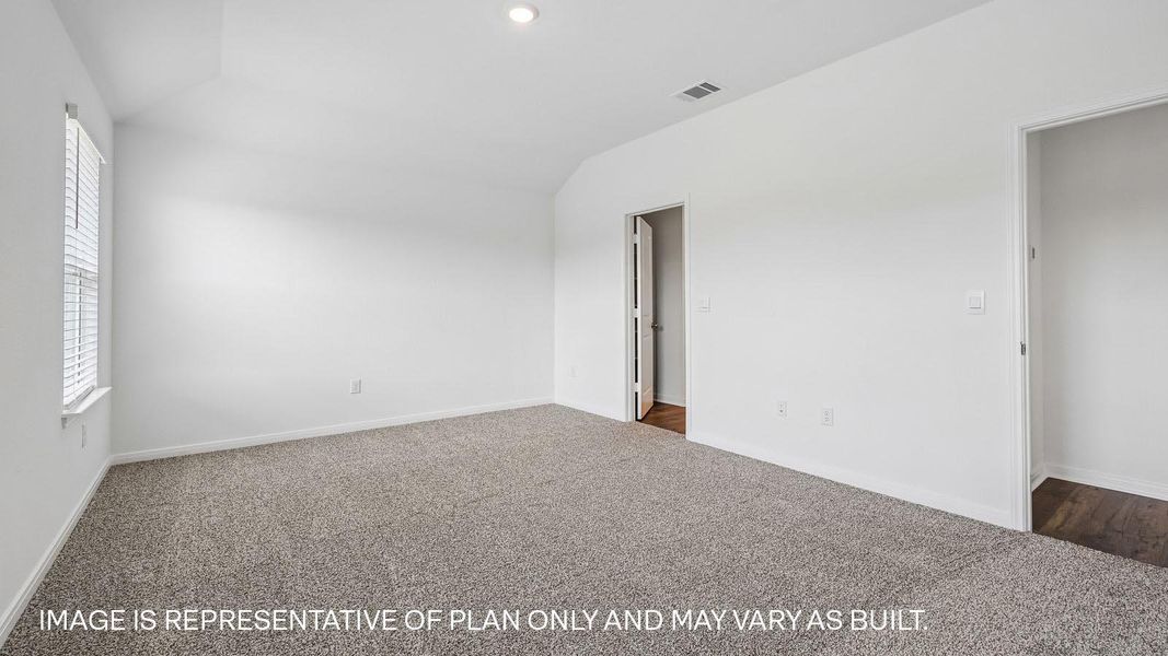 Spacious, unfurnished interior of a new home in Prairie Lakes, Buda (Image 28). Spacious, unfurnished interior of a new home in Prairie Lakes, Buda (Image 28).