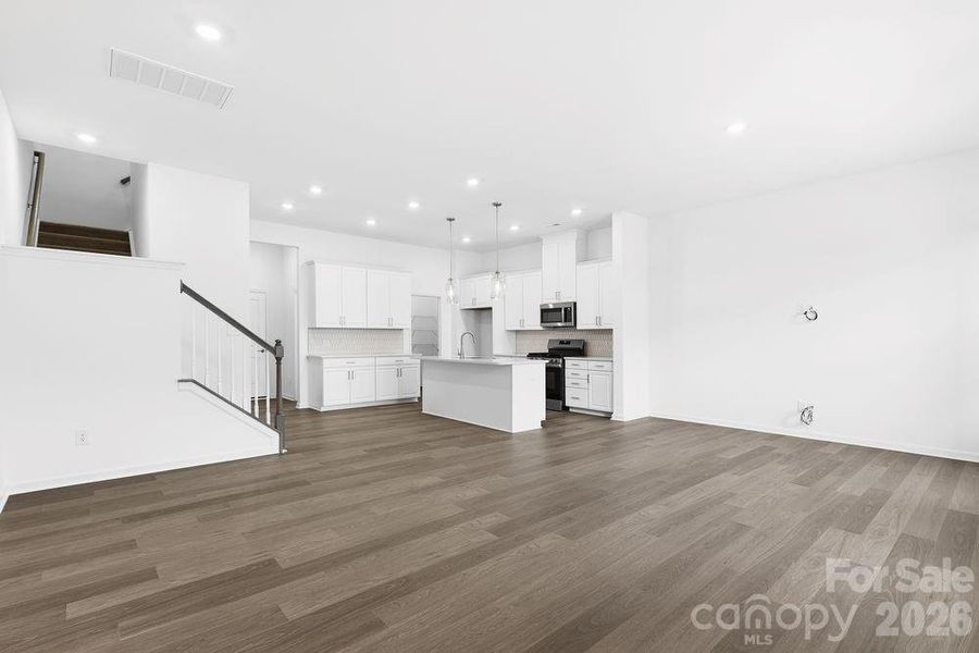 8668 Miles Gap Road ~ Ready Now! 8668 Miles Gap Road ~ Ready Now!