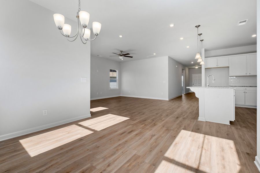 Spacious, unfurnished interior of a new home in Jackson Hills, Clarksville (Image 18).