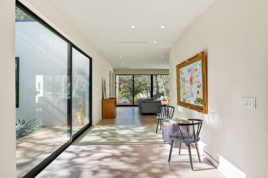 Image 23 of a home in . Image 23 of a home in .