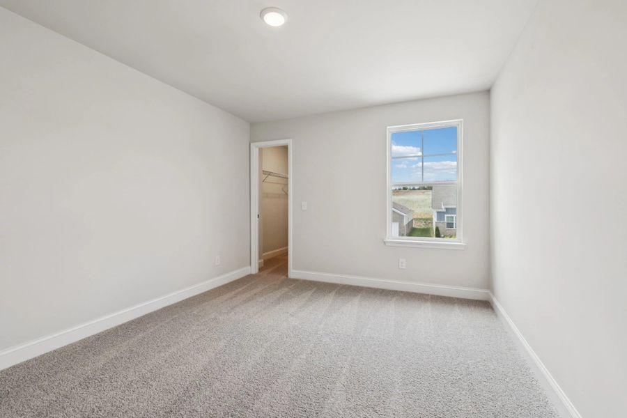 Spacious, unfurnished interior of a new home in Cades Bluff, Lebanon (Image 35).