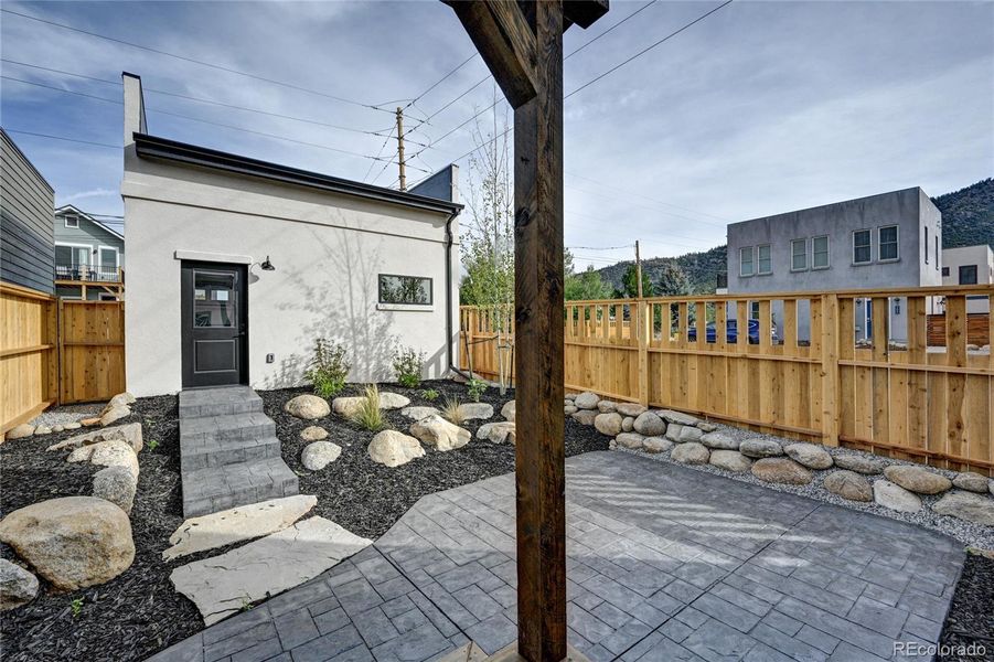 Image 22 of a home in .