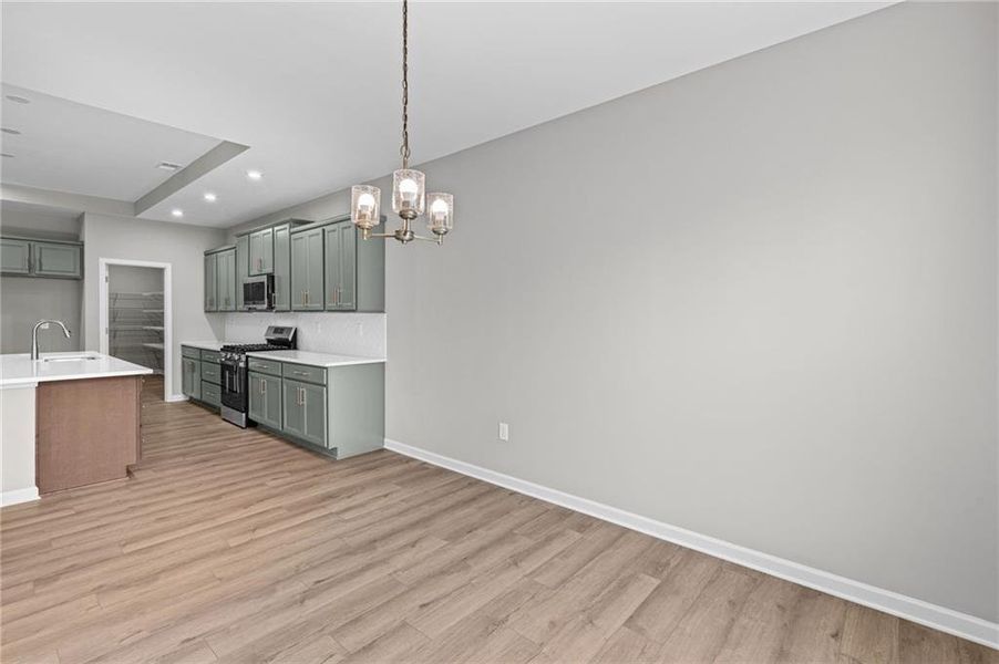 Spacious, unfurnished interior of a new home in Twin Lakes, Hoschton (Image 37).