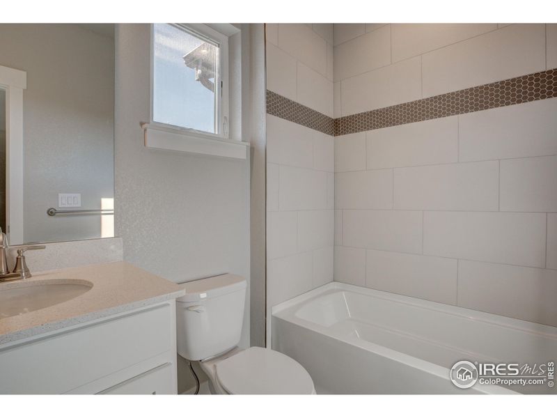 Furnished interior view inside a new home in Vernazza, Windsor (Image 8).