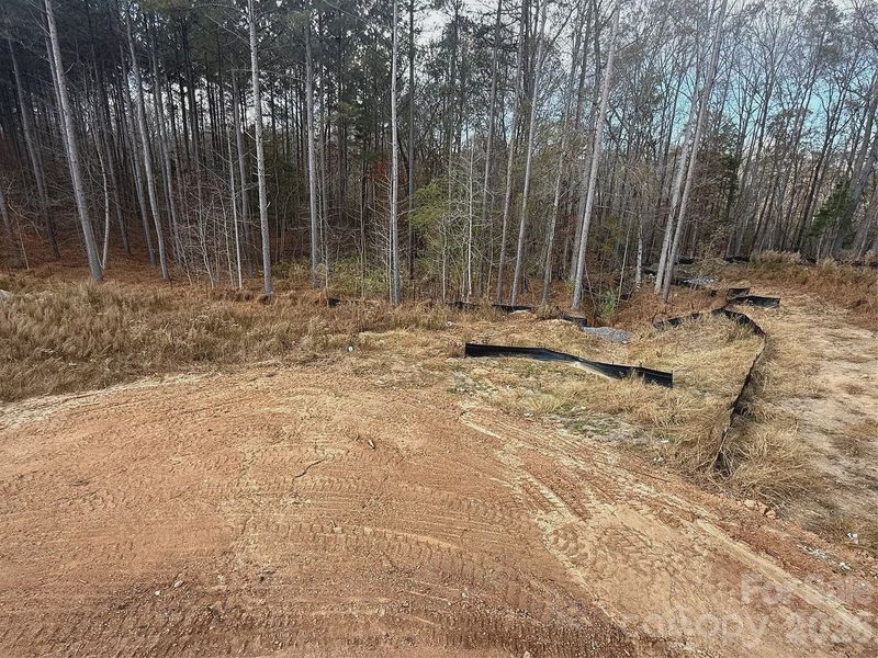 Site preparation for new homesites in Lauren Pines, York (Image 36).
