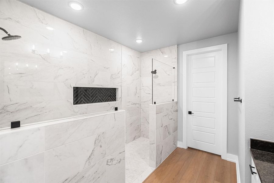 Furnished interior view inside a new home in , Nolanville (Image 7).