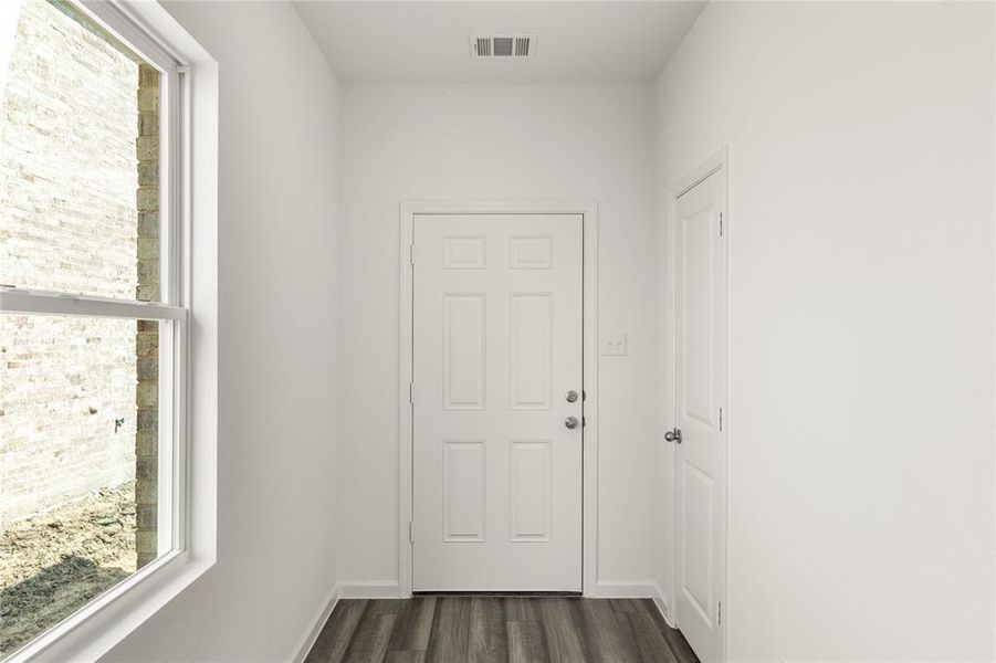 03. 102 Connecticut - Entry 03. 102 Connecticut - Entry