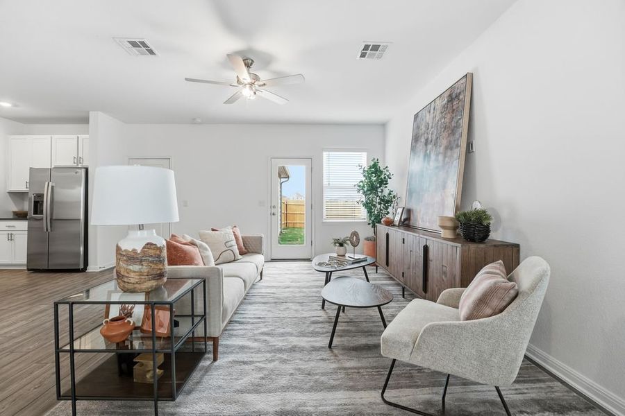 Furnished interior view inside a new home in Longview, Del Valle (Image 10).