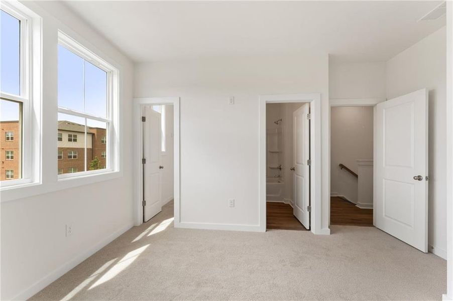 Spacious, unfurnished interior of a new home in Array, Atlanta (Image 18). Spacious, unfurnished interior of a new home in Array, Atlanta (Image 18).