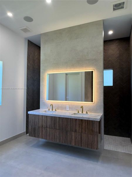 Furnished interior view inside a new home in , Miami (Image 5).