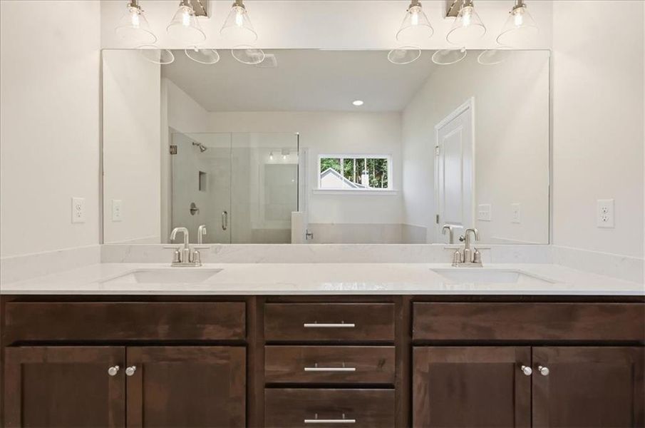 Image 71 of a home in .
