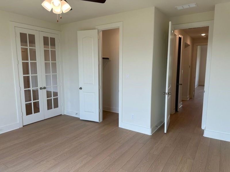 Spacious, unfurnished interior of a new home in Fannin Ranch, Leonard (Image 22).