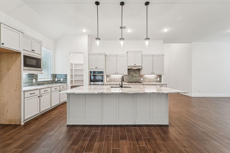 Furnished interior view inside a new home in Kresston, Montgomery (Image 5).