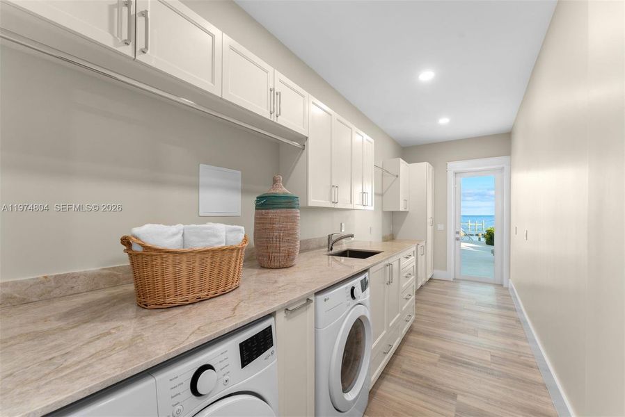 Furnished interior view inside a new home in , Tavernier (Image 14).