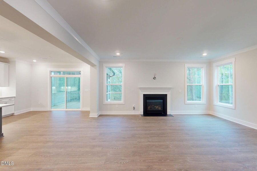 L315-HDR022 L315-HDR022