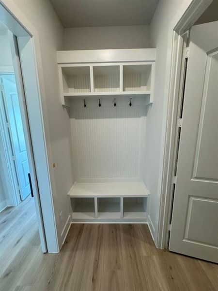 Image 20 of a home in Creekview Addition.