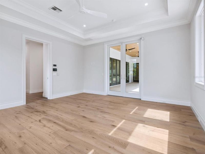 Primary bedroom to lanai