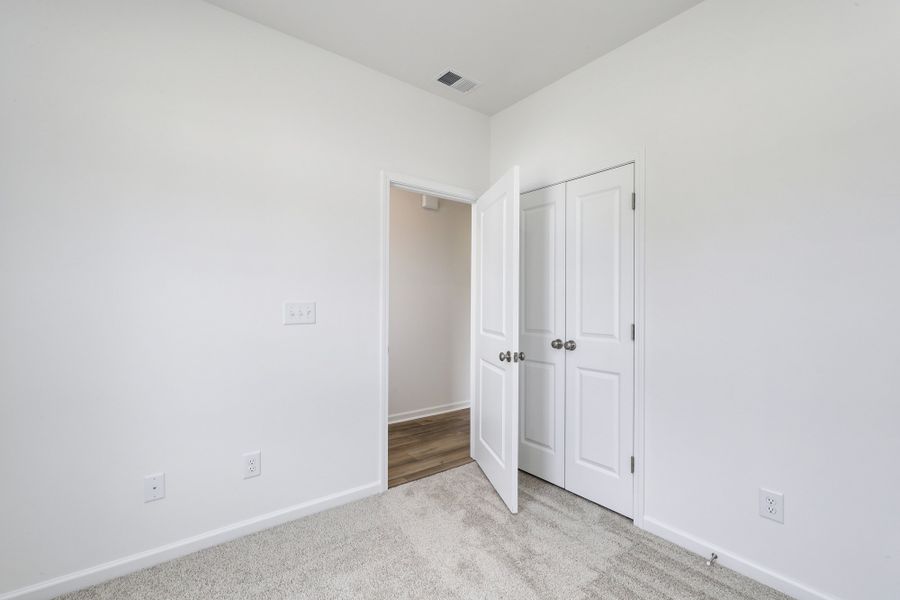 Spacious, unfurnished interior of a new home in Jordan Grove, Conway (Image 20).