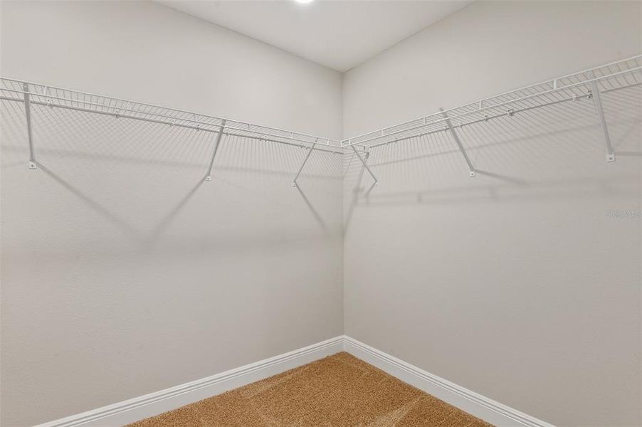 Spacious, unfurnished interior of a new home in Cherrywood Preserve, Ocala (Image 15).