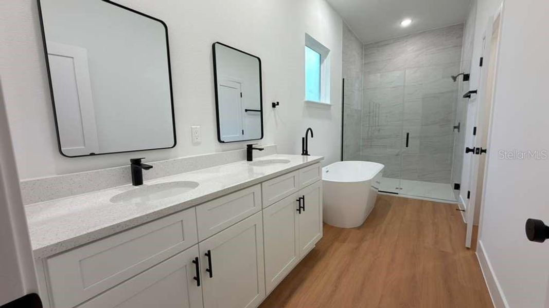 Furnished interior view inside a new home in , Citrus Springs (Image 34).