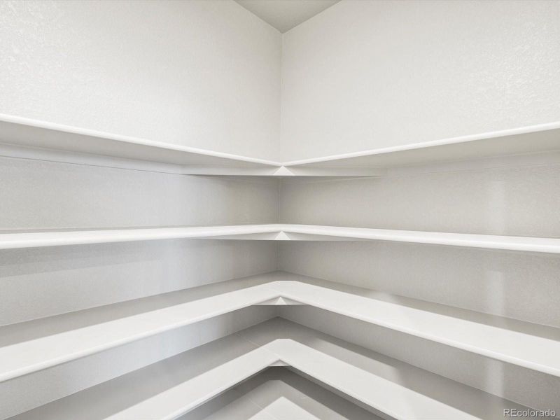 Spacious, unfurnished interior of a new home in Lake Bluff, Greeley (Image 28). Spacious, unfurnished interior of a new home in Lake Bluff, Greeley (Image 28).