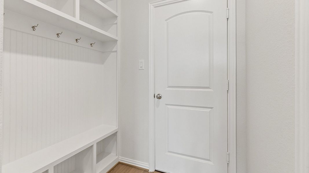Representative furnished interior of a home built from the Wayfinder by Brightland Homes in Mostyn Springs, Magnolia (Image 7).