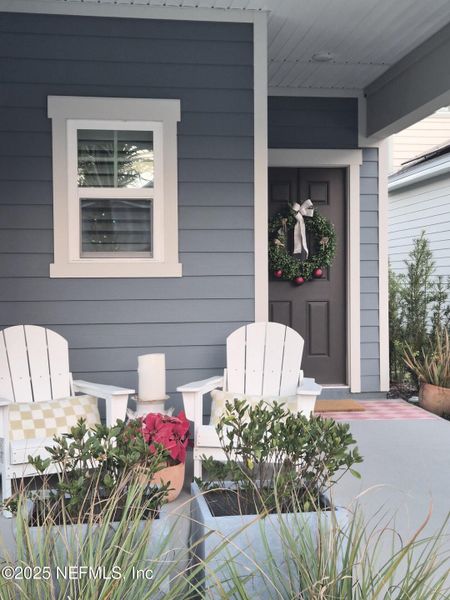 Exterior details and patio area of a home in Condo Collection at Grand Vue at Interlocken, Fernandina Beach (Image 26).