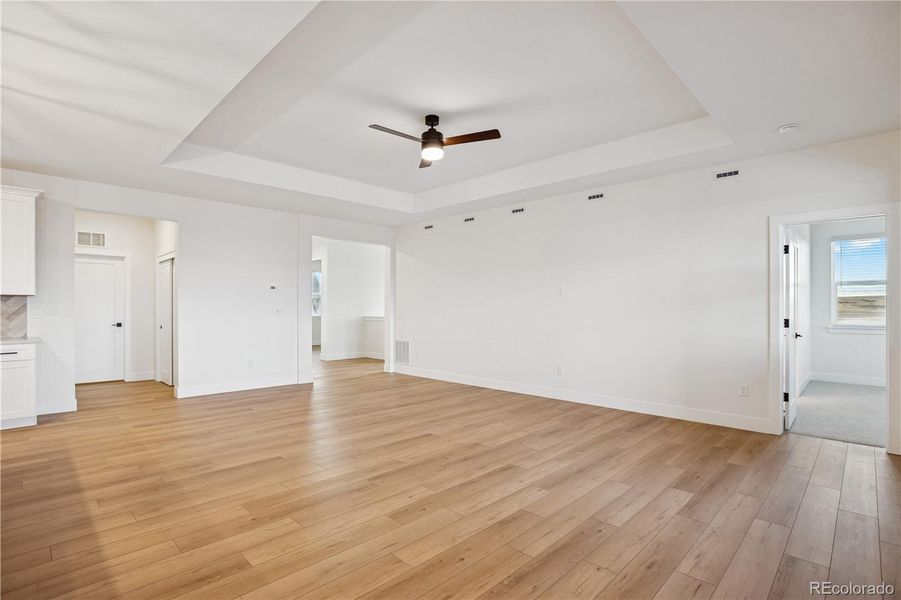 Spacious, unfurnished interior of a new home in Spring Valley Ranch, Elizabeth (Image 15).