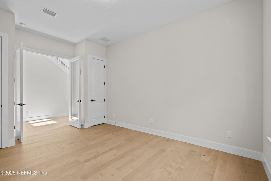 Spacious, unfurnished interior of a new home in SilverLeaf, St. Augustine (Image 42).