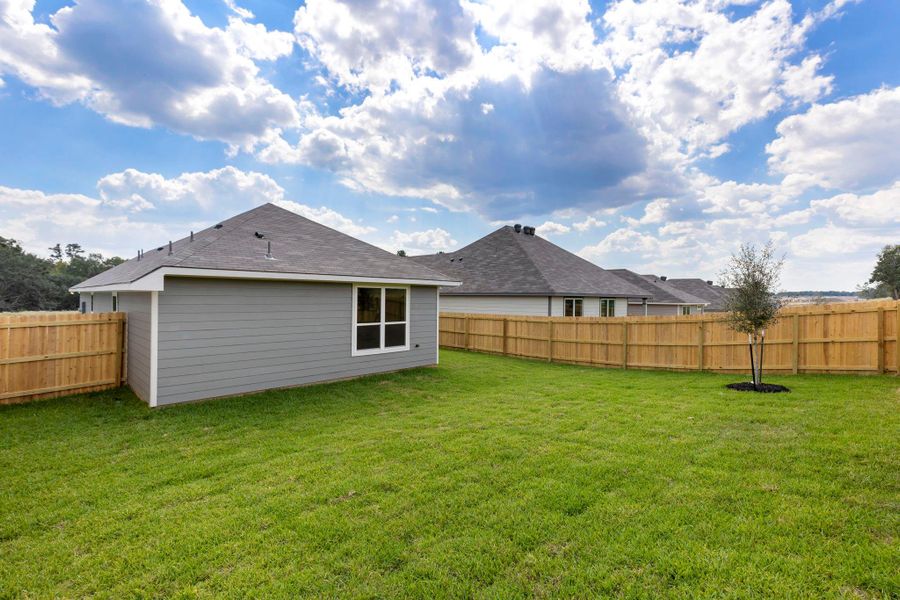 Exterior details and patio area of a home in , Huntsville (Image 4). Exterior details and patio area of a home in , Huntsville (Image 4).