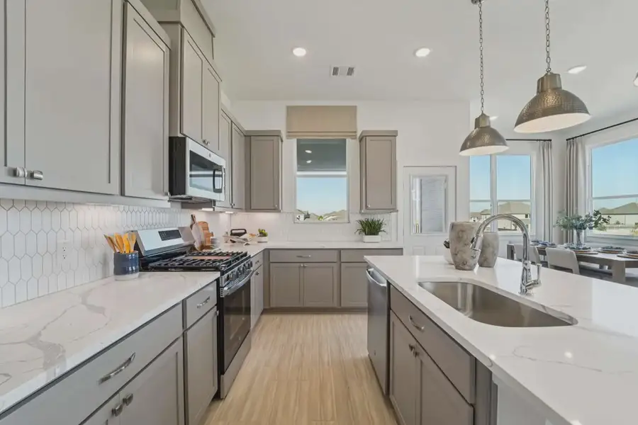 Representative furnished interior of a home built from the Margaux by Chesmar Homes in Bridgeland Chateau, Cypress (Image 16).