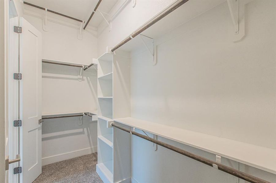 Image 37 of a home in .