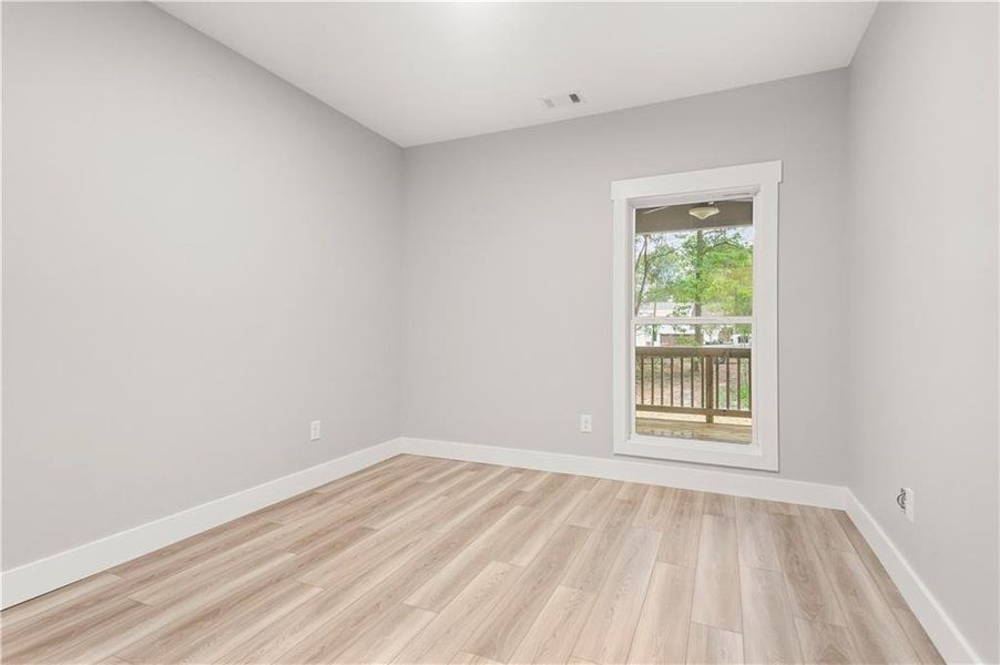 Spacious, unfurnished interior of a new home in , Carrollton (Image 23).