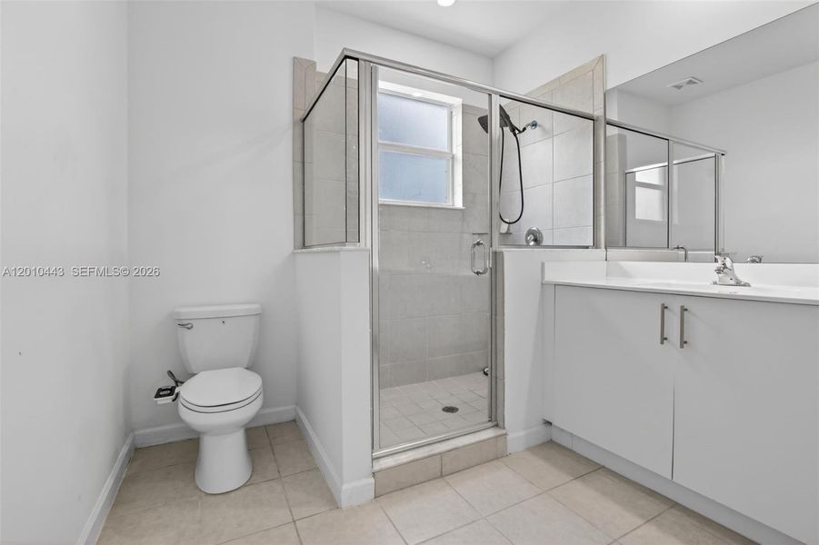 Furnished interior view inside a new home in , Lauderhill (Image 10).