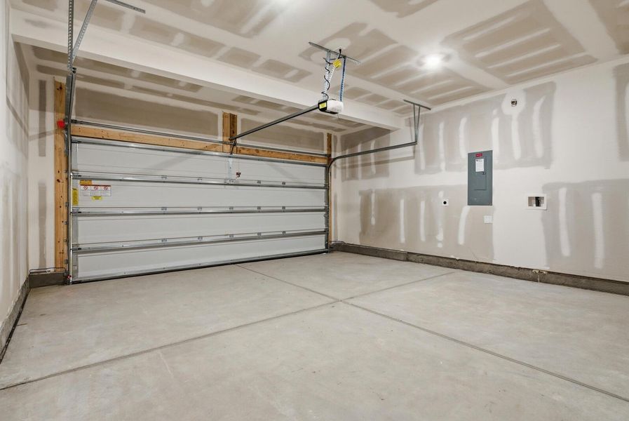 Spacious, unfurnished interior of a new home in Ashley Walk Townes, Charleston (Image 44). Spacious, unfurnished interior of a new home in Ashley Walk Townes, Charleston (Image 44).