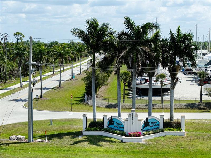 Community amenities in , Port Charlotte (Image 62).