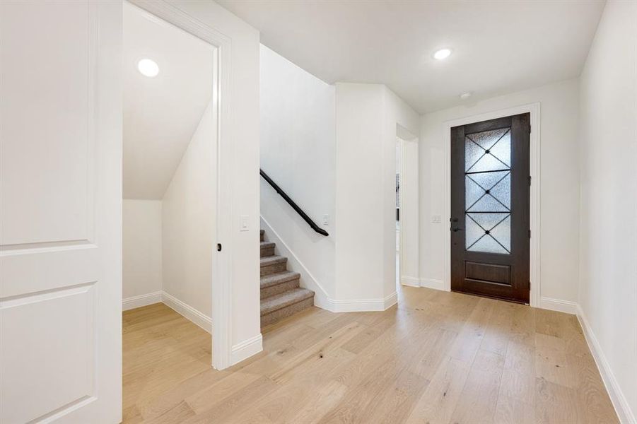 Spacious, unfurnished interior of a new home in Windsong Ranch Classic 61, Prosper (Image 15). Spacious, unfurnished interior of a new home in Windsong Ranch Classic 61, Prosper (Image 15).