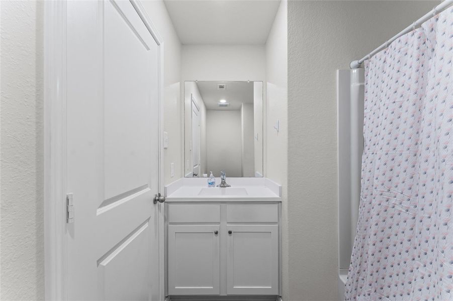 Secondary Bathroom Secondary Bathroom