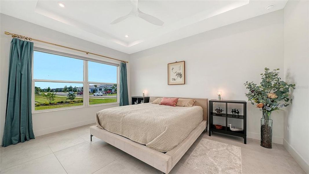 Furnished interior view inside a new home in , Sarasota (Image 13).