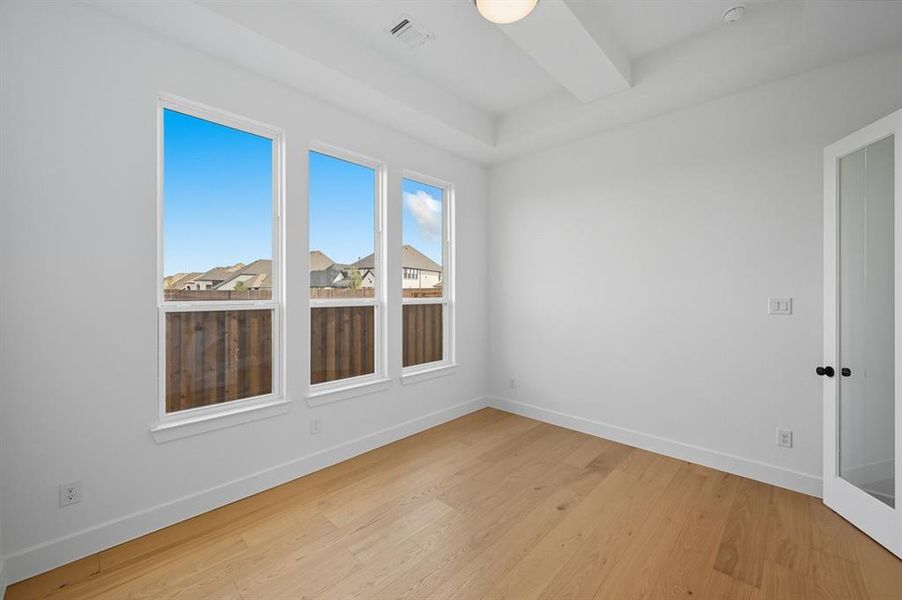 Spacious, unfurnished interior of a new home in Star Trail: 55ft. lots, Prosper (Image 17). Spacious, unfurnished interior of a new home in Star Trail: 55ft. lots, Prosper (Image 17).